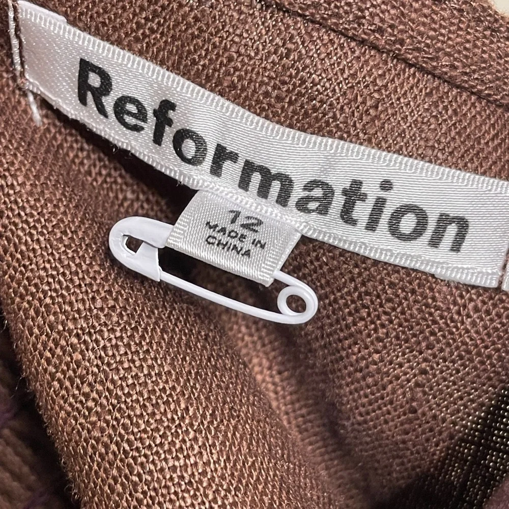 REFORMATION Sansa cropped embellished linen top - Picture 4 of 6